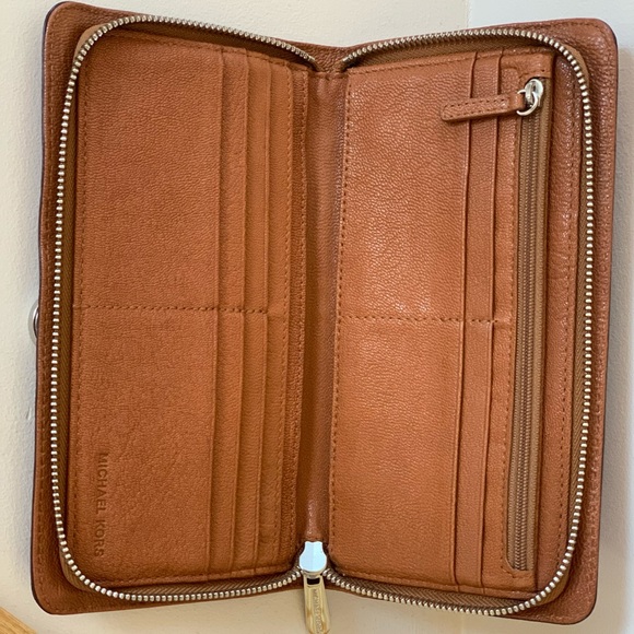 MICHAEL KORS - HAMILTON CONTINENTAL WALLET - Picture 3 of 4